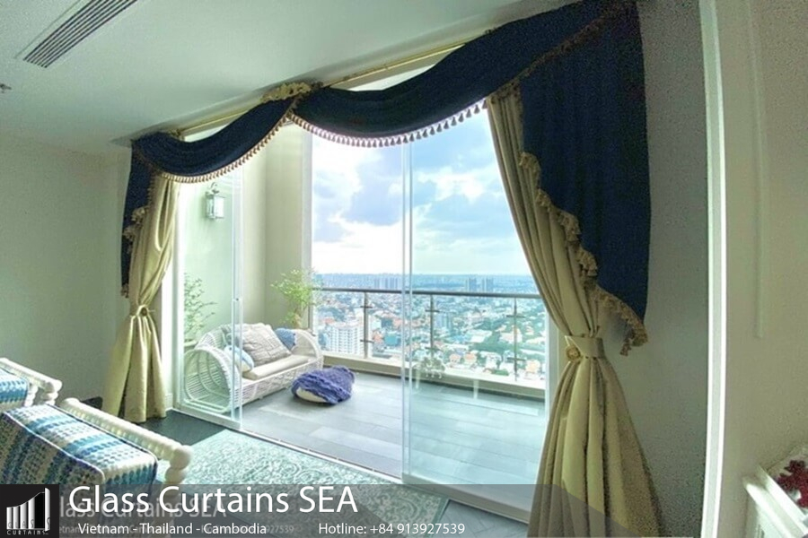 2 thiết kế nhà bằng cửa kính tràn ngập ánh sáng và gió trời