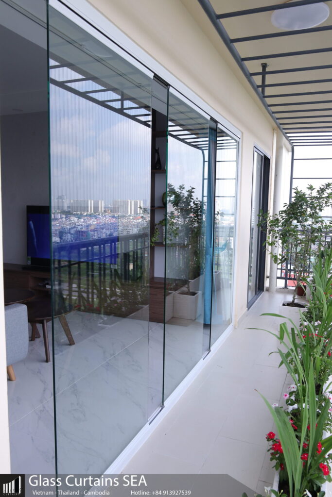 Cua kinh xep truot GlassCurtains Cantavil lau 16 2 rotated scaled