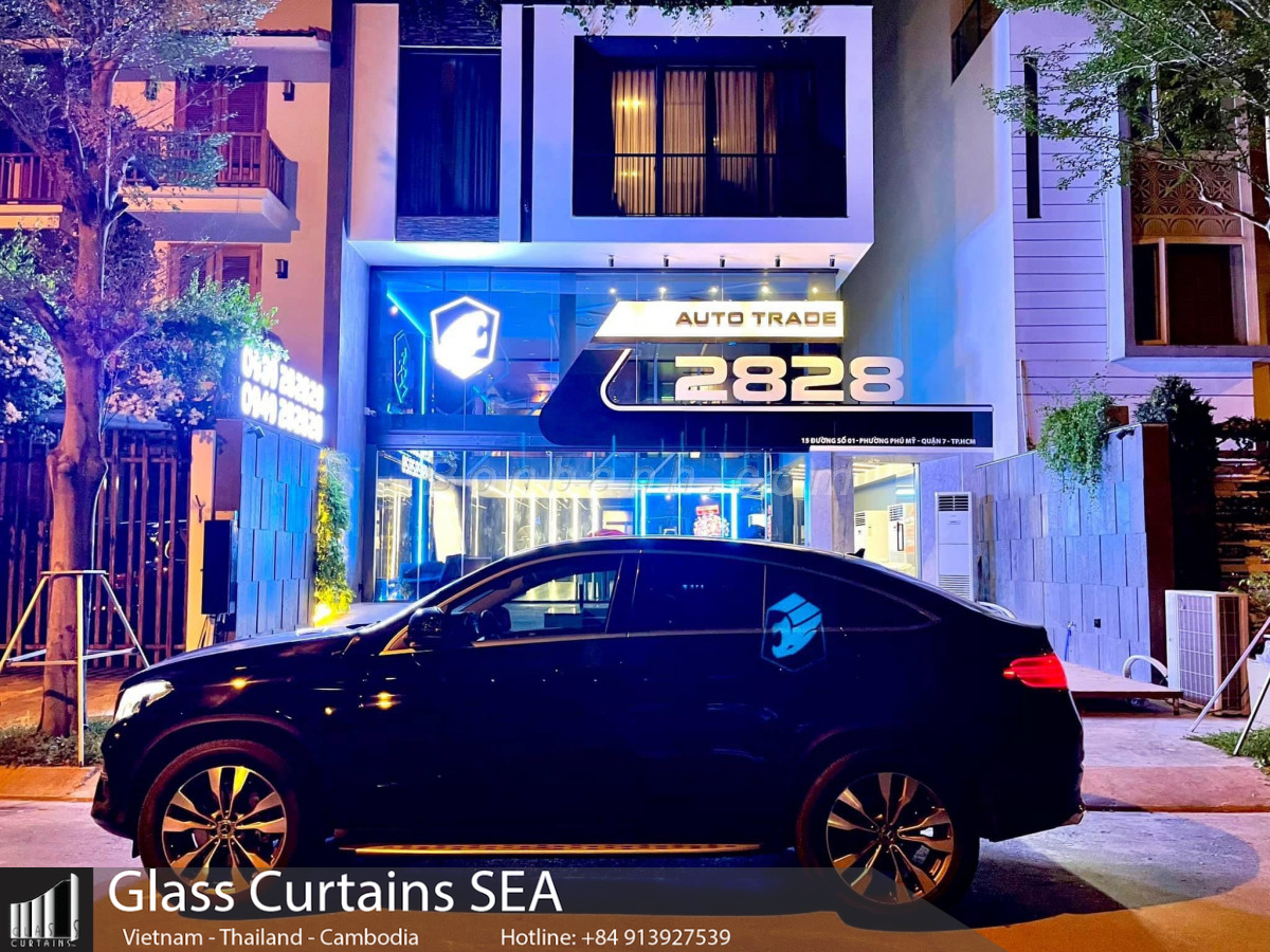 Car Showroom Phu My Hung (4)