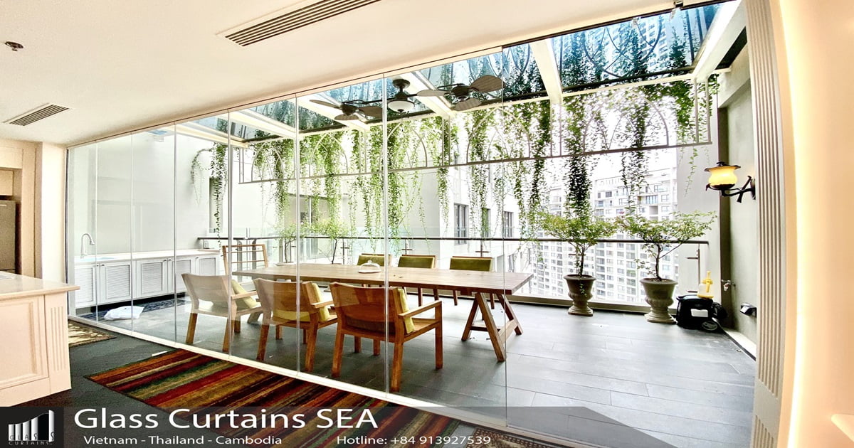 Cua kinh xep truot Pivot mo ve 1 ben 9 canh 9.9.0 19 1