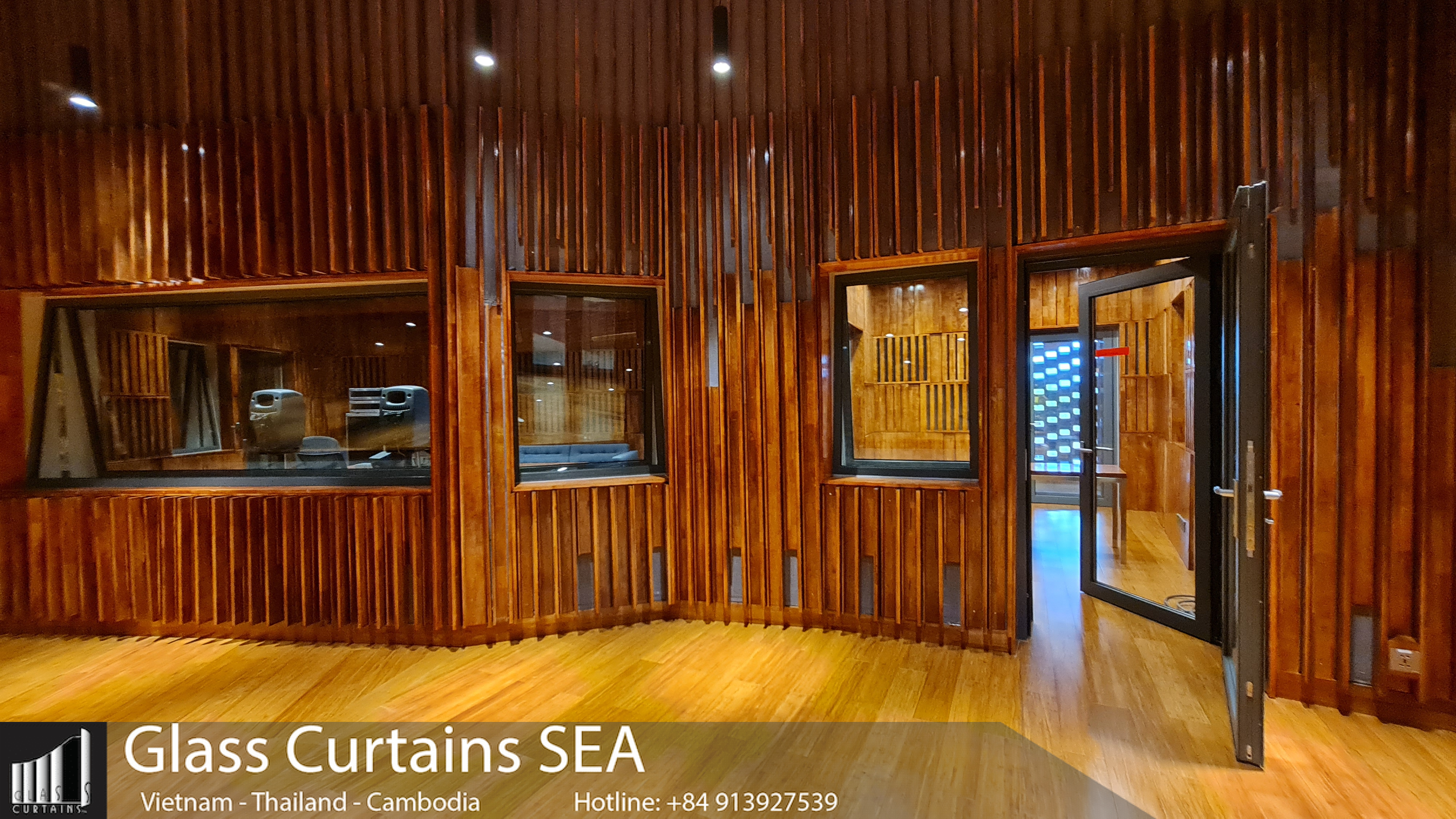 Cua Nhom Kinh Du An Combodia (11)