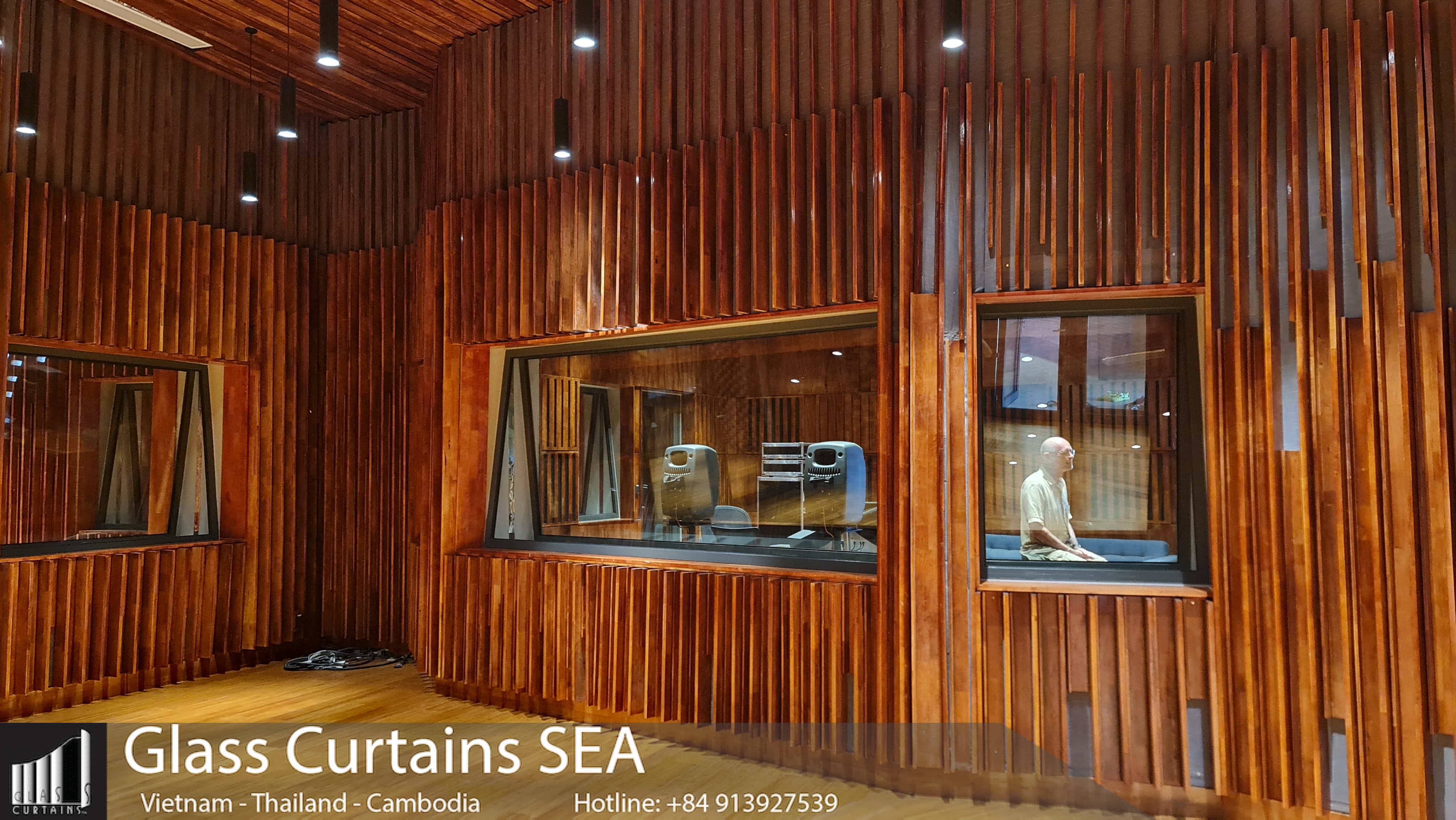 Cua Nhom Kinh Du An Combodia (24)