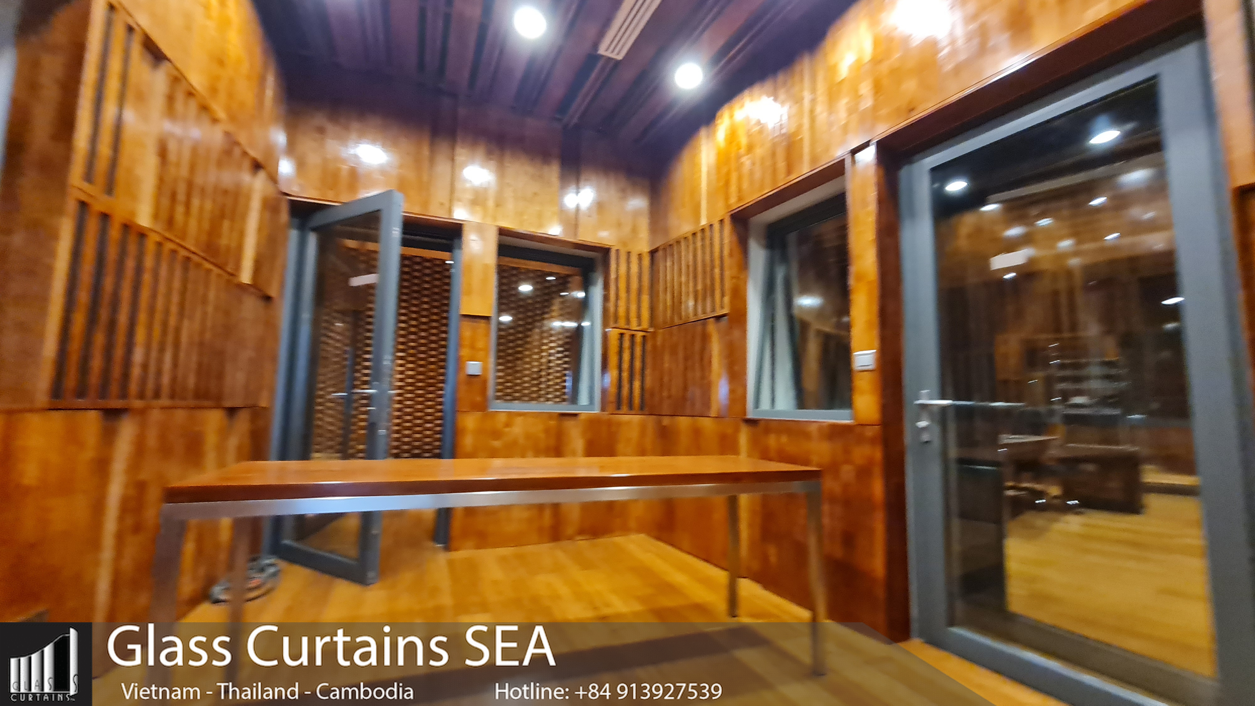 Cua Nhom Kinh Du An Combodia (31)