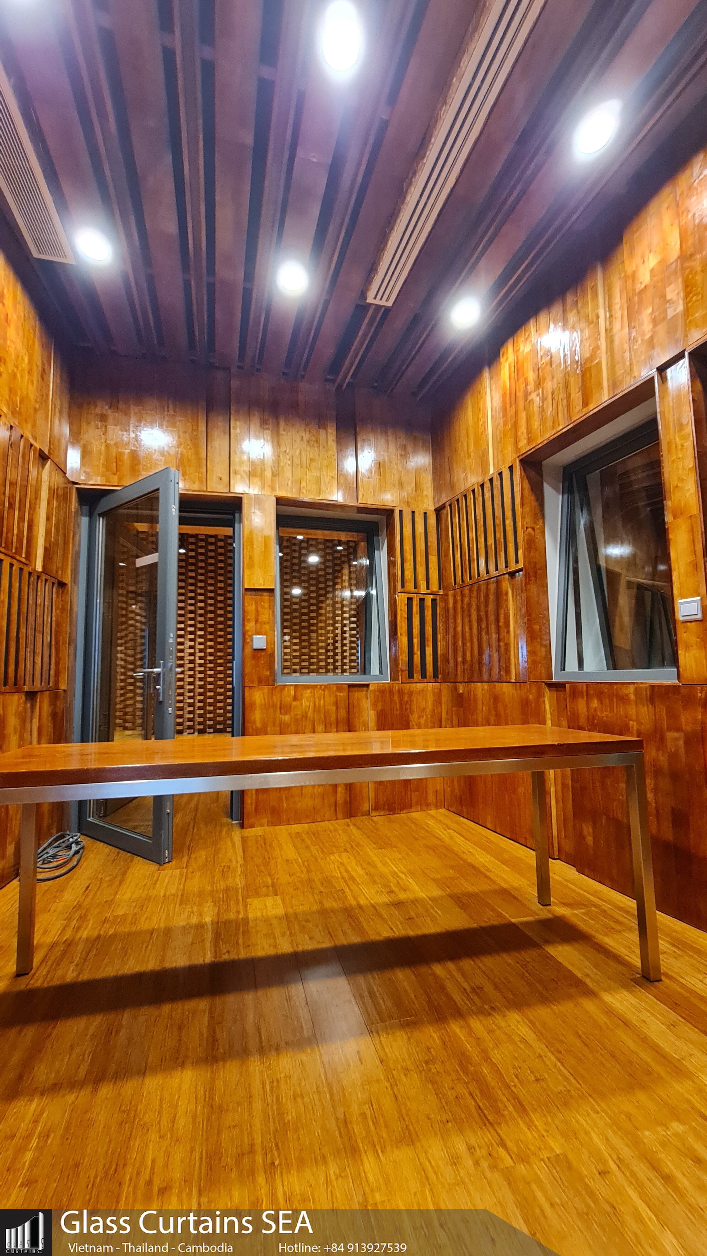 Cua Nhom Kinh Du An Combodia (33)