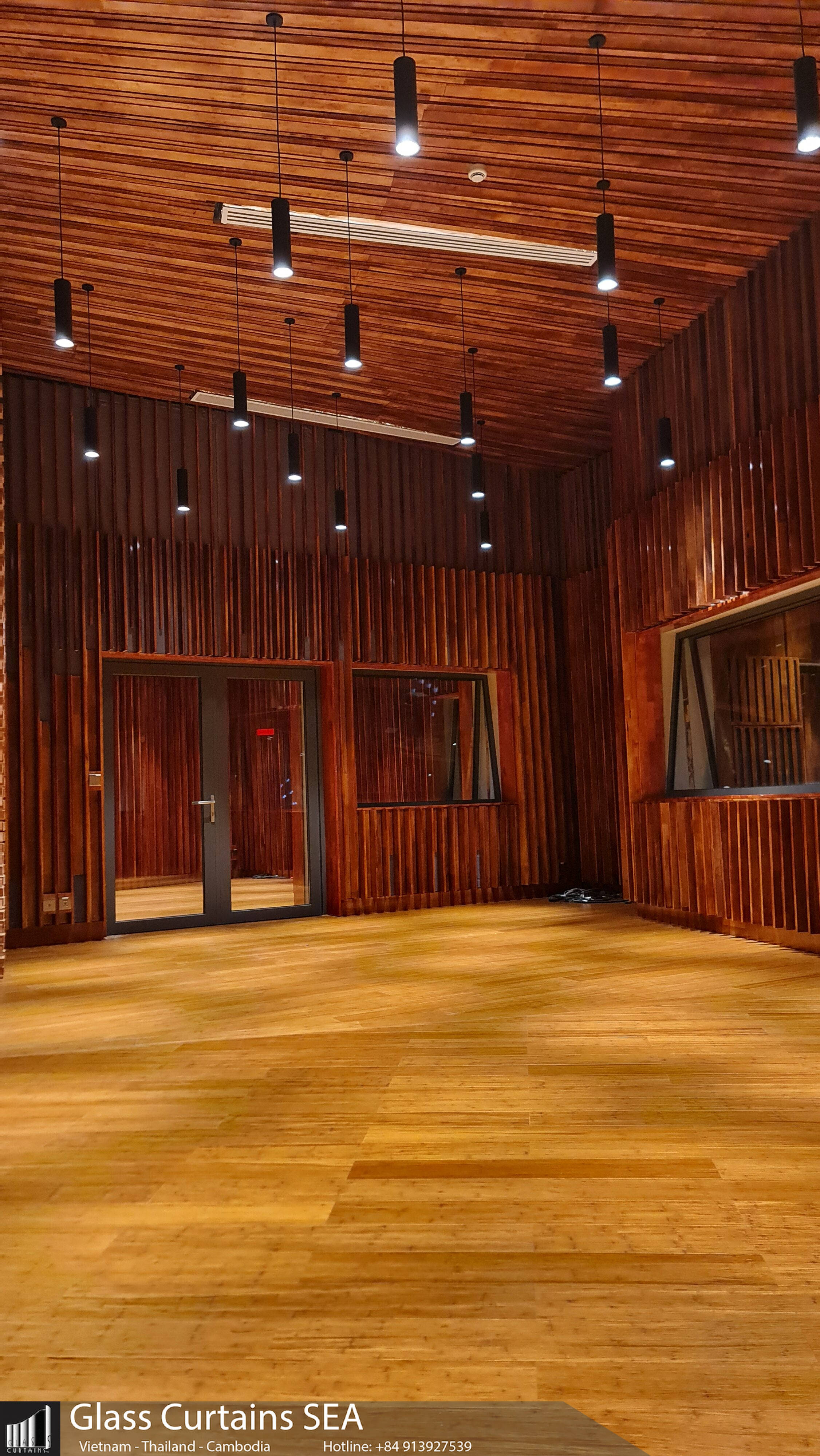 Cua Nhom Kinh Du An Combodia (5)