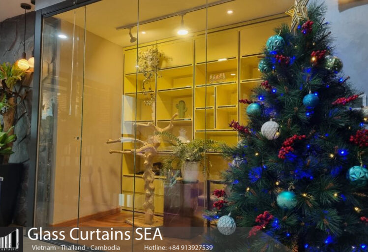 Thi công Cửa kính xếp trượt, Vách kính di động tại căn hộ Feliz En Vista