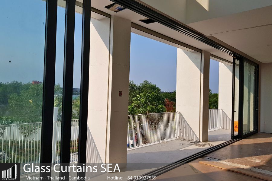 Cửa đi, cửa sổ nhôm kính & vách kính biệt thự Henry Riverside Q2