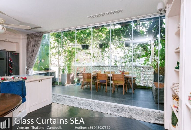 cua kinh xep truot 16