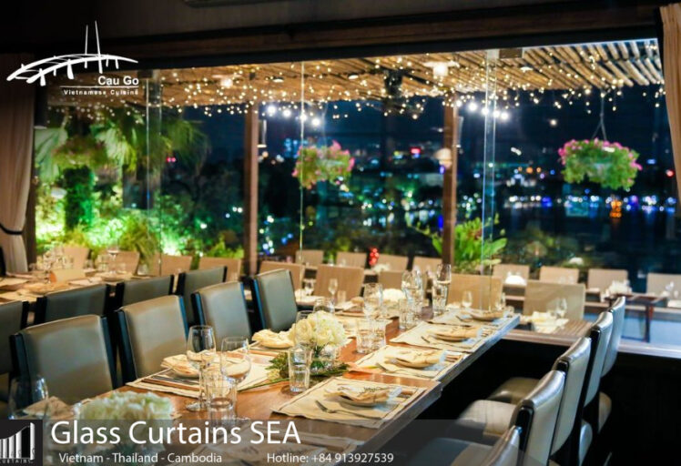 glass curtains sea 3