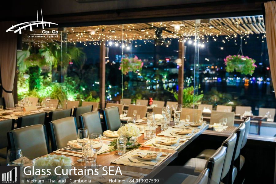 glass curtains sea 3