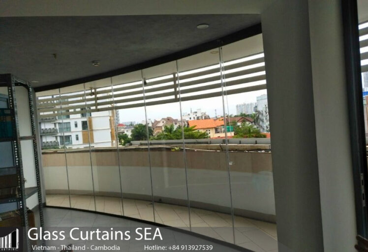 glass curtains sea 35