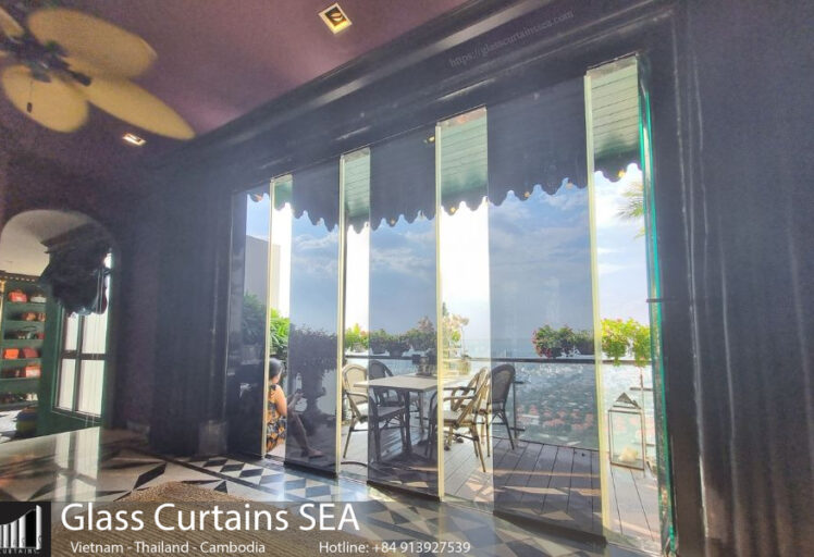glass curtains sea 41