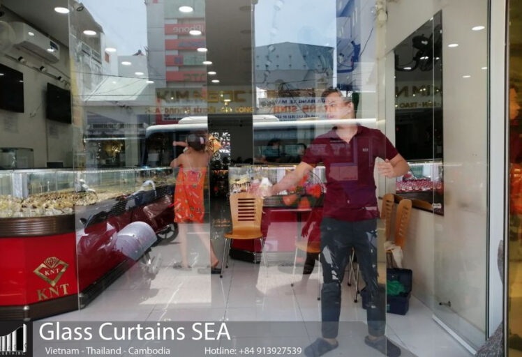glass curtains sea 49
