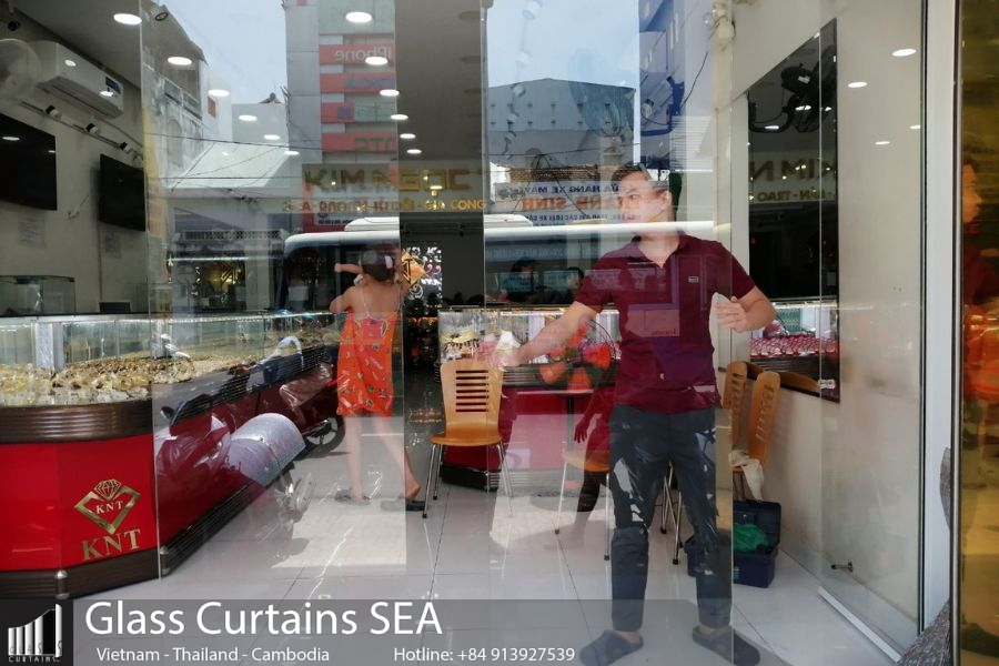 glass curtains sea 49