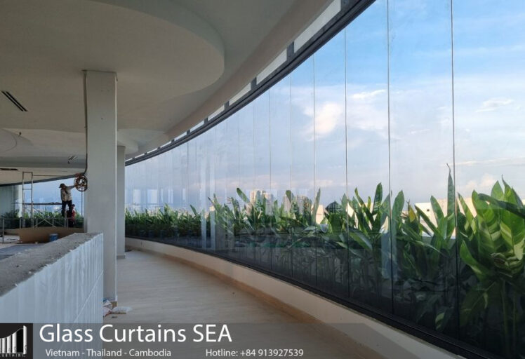 glass curtains sea 5