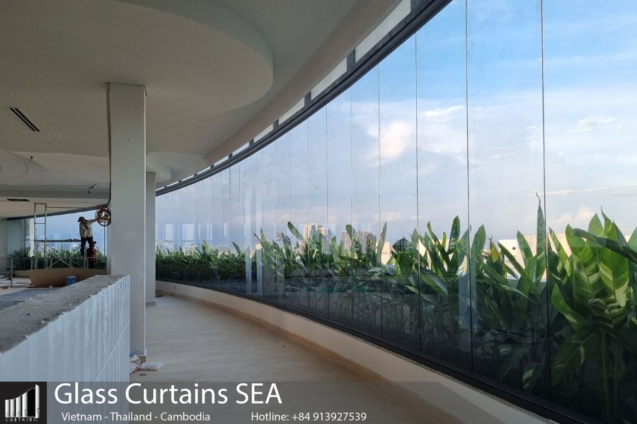 glass curtains sea 5