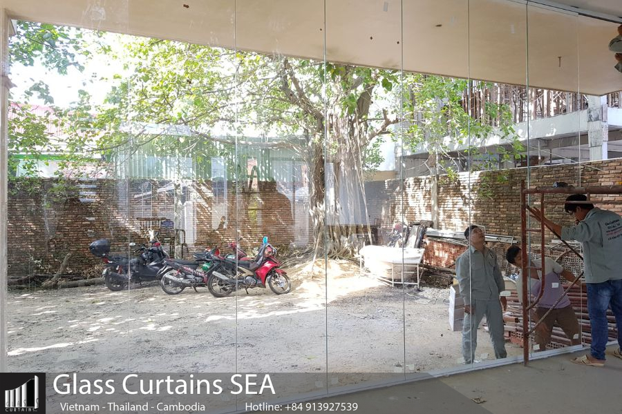 glass curtains sea 9