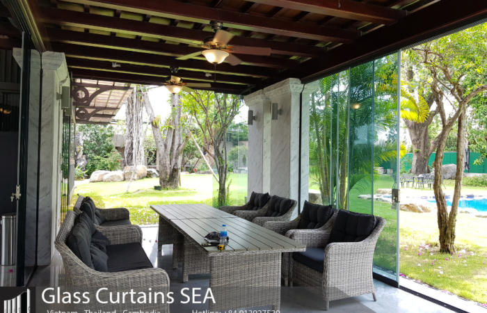 lap cua kinh cho nha o 3