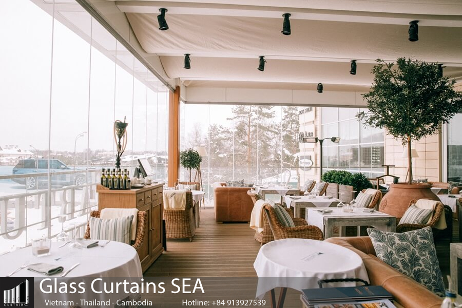 Top 10 mẫu cửa kính độc đáo mới lạ 2025